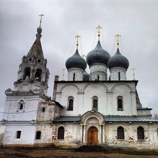 Крестовоздвиженский собор Тутаев
