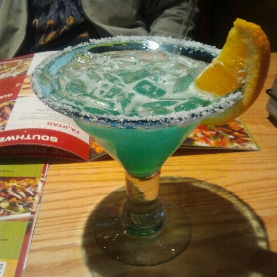 Photo taken at Chili&#39;s Grill &amp; Bar by Juana Edith T. on 1/14/2013