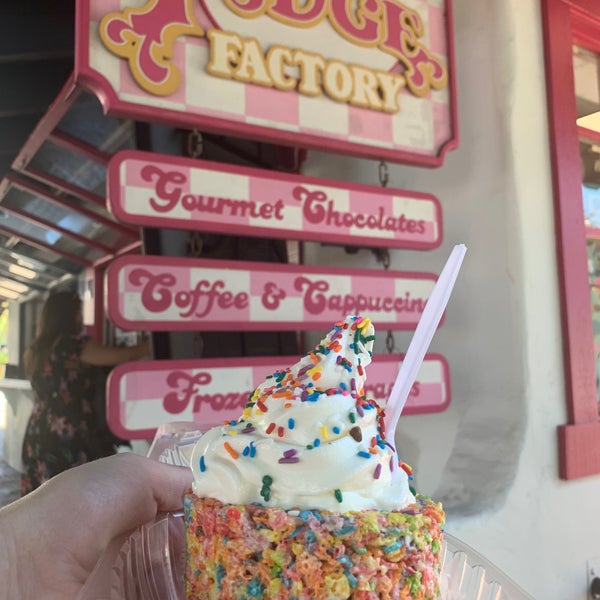 Seaport Fudge Factory Marina 3 tips