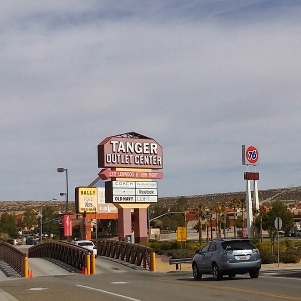 Photo taken at Barstow Factory Outlets by Gabriel S. on 2/16/2013