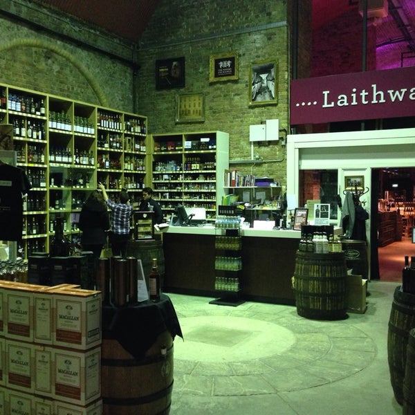 2/7/2014にAndres M.がThe Whisky Exchangeで撮った写真