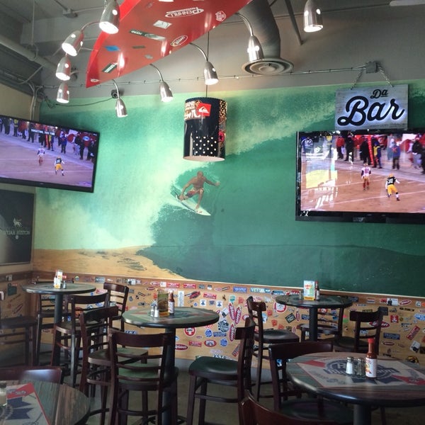 Photo taken at Wahoo&#39;s Fish Taco by Justin S. on 1/5/2014