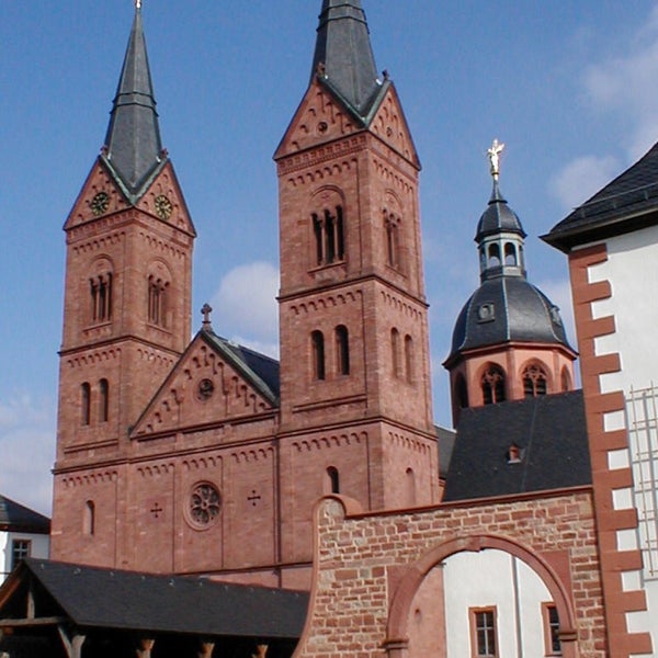 Kirche St. Marcellinus und Petrus Seligenstadt, Hessen