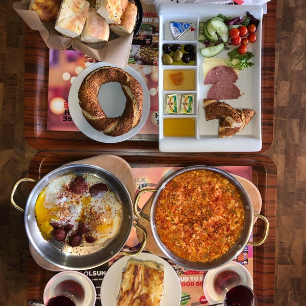 5/8/2019에 Kiral님이 MODA - Mediterranean Kitchen에서 찍은 사진