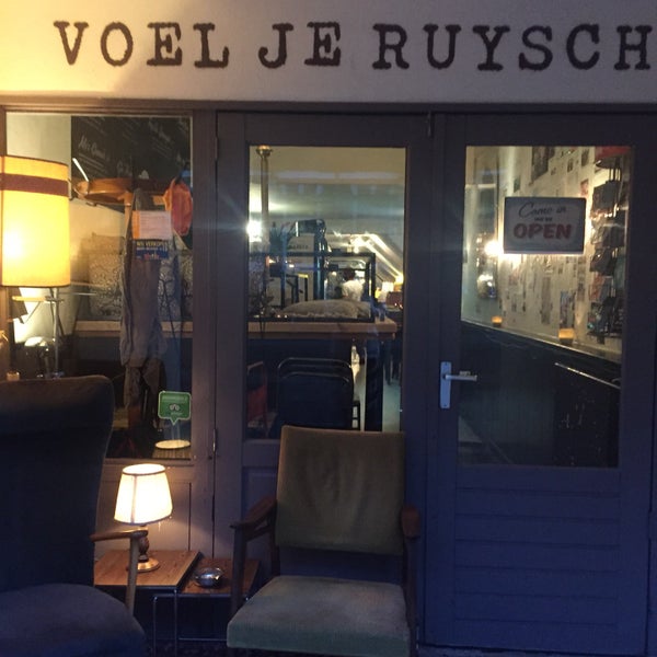 Photo taken at De Ruyschkamer by Tracy L. on 10/9/2016