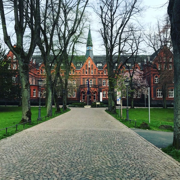 Photos At Hotel Mutterhaus Hotel In Dusseldorf