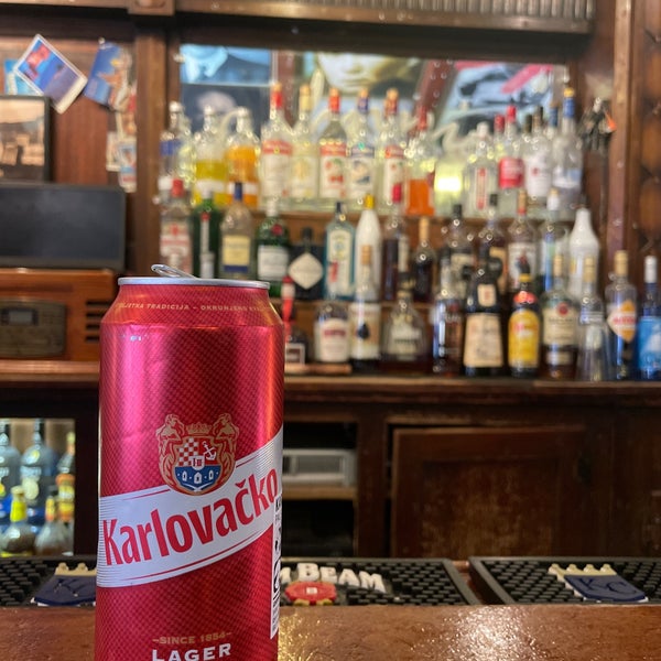 Johnnie's on Seventh Sports Bar in Kansas City