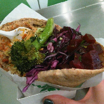 Photo taken at Maoz Vegetarian by Ms H. on 4/11/2013