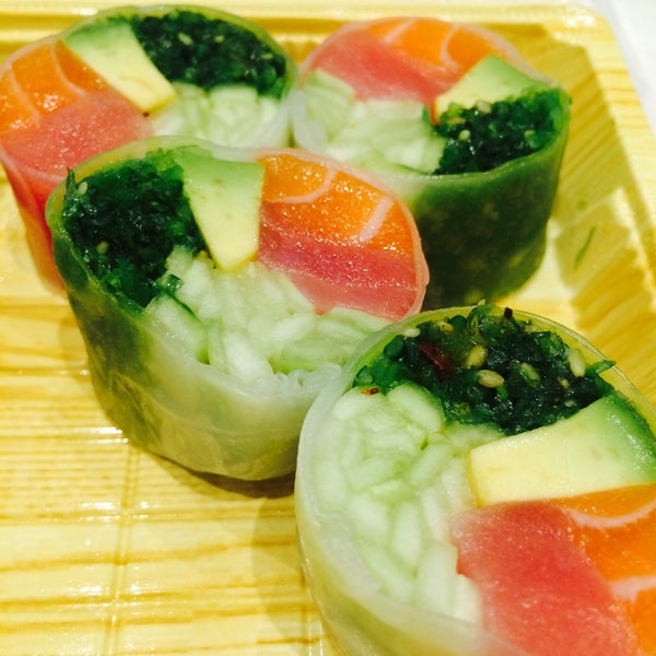 Salmon tuna avocado and seaweed rice paper roll $10.95 for 8 pieces. Ok for a pre made sushi roll.