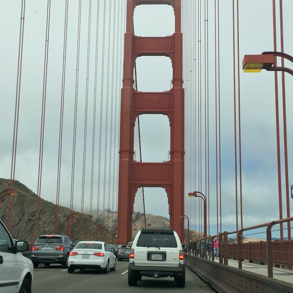 7/31/2016 tarihinde Monica K.ziyaretçi tarafından Golden Gate Bridge'de çekilen fotoğraf