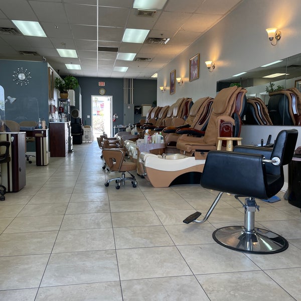 Modern Hair & Nails Hair Salon in North Las Vegas