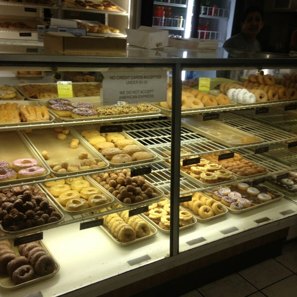 Photo taken at Ken&#39;s Donuts by Ashlie A. on 6/1/2013