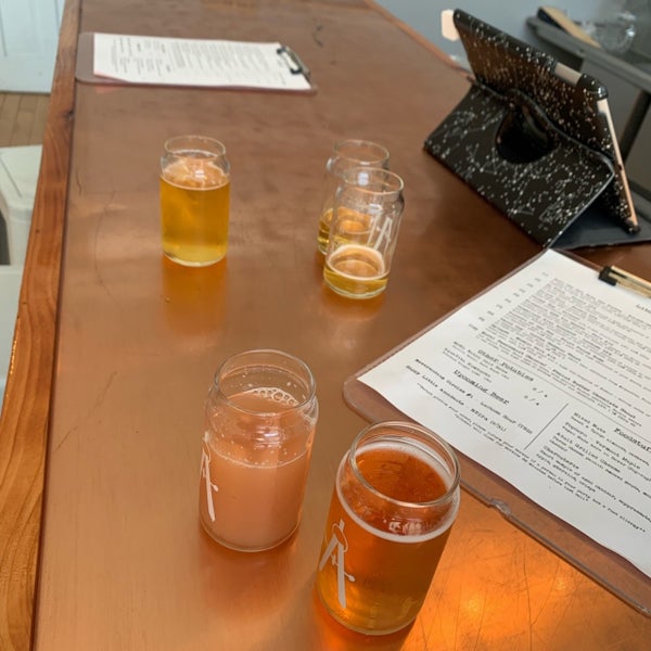 รูปภาพถ่ายที่ Garrison City Beerworks โดย Nicole G. เมื่อ 7/27/2019