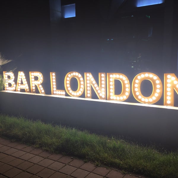 Photo taken at Bar London by Сергей Ш. on 5/7/2016
