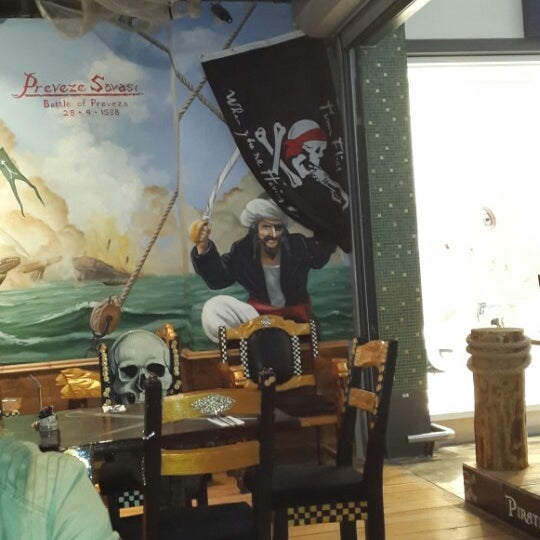 Foto tirada no(a) Pirates of Istanbul (Mirror Maze) por Alev em 5/11/2014