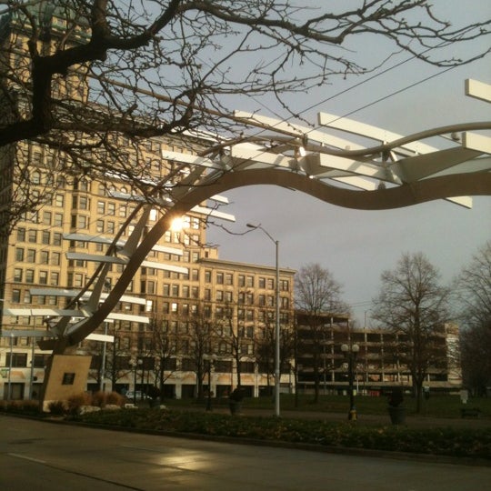 Photo taken at Crowne Plaza Dayton by Coleen P. on 12/16/2012