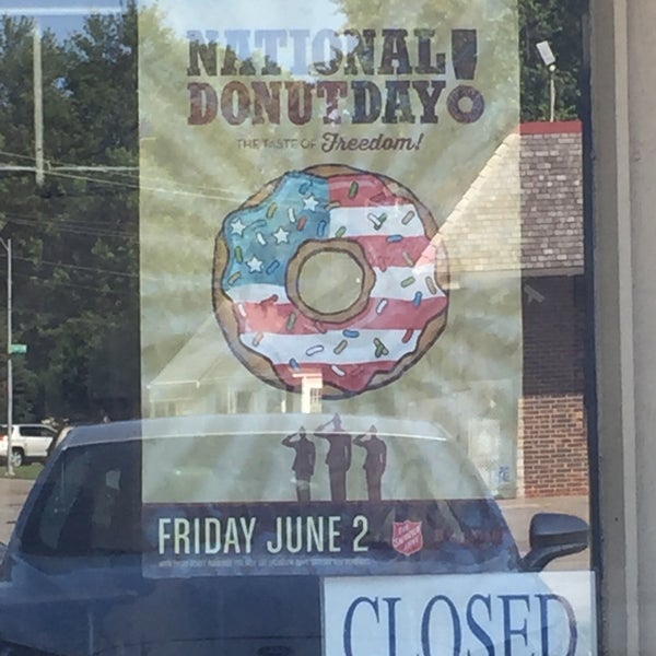 Blue Ridge Ridgewood Ridgewood Donuts and Bakery - 4318-4320 Blue Ridge Blvd
