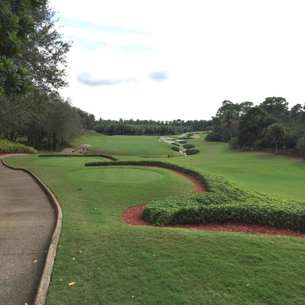 Photo taken at Trump International Golf Club, West Palm Beach by James H. on 12/27/2014