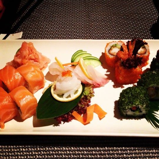 Das Foto wurde bei Samurai restaurant von Alexandra B. am 4/30/2014 aufgenommen
