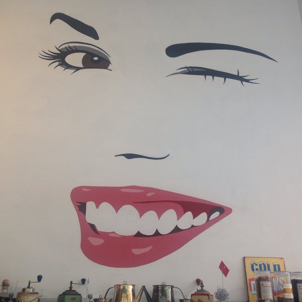 1/7/2016 tarihinde Alexandra B.ziyaretçi tarafından Art Café Mánes'de çekilen fotoğraf