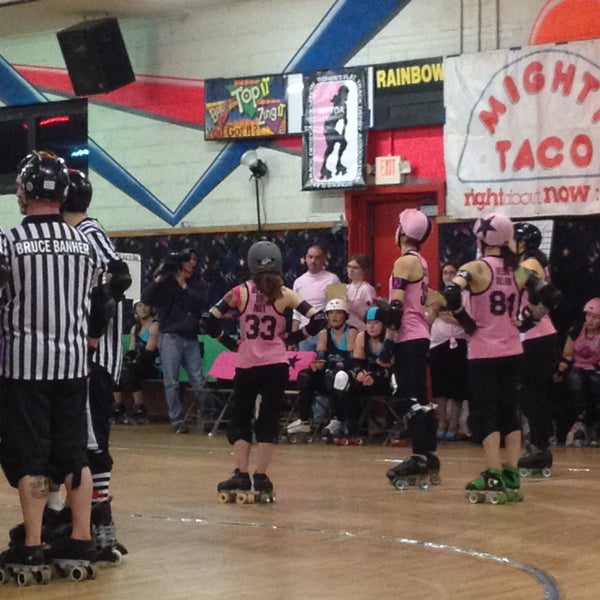 Rainbow Rink Skating & Entertainment Center North Tonawanda, NY