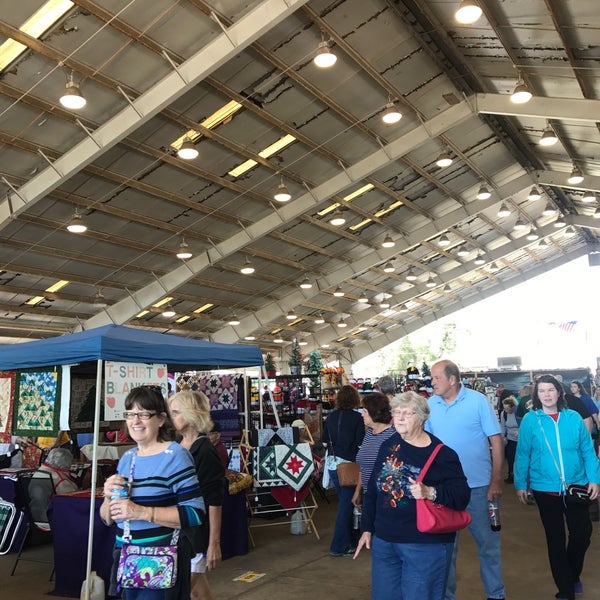 Warren County Fairgrounds 665 N Broadway St