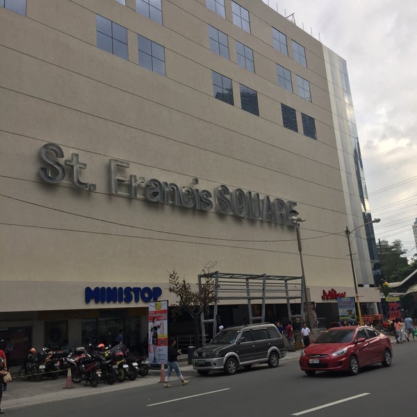 St. Francis Square Mandaluyong District 1 Julia Vargas Ave cor Bank Dr