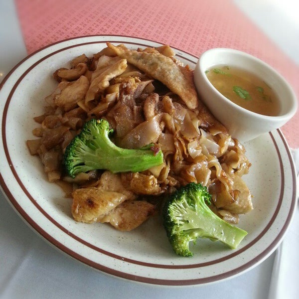 Photo taken at Ploy II Thai Cuisine by Joseph W. on 1/11/2013