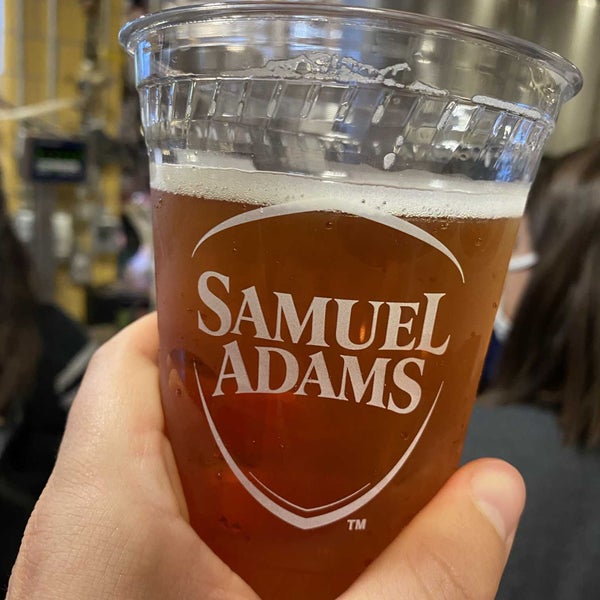 9/19/2021 tarihinde Mac R.ziyaretçi tarafından Samuel Adams Brewery'de çekilen fotoğraf