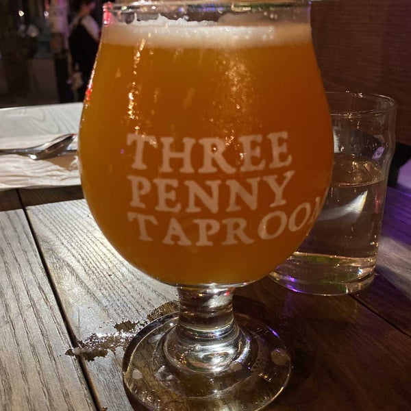 Photo taken at Three Penny Taproom by Mac R. on 9/22/2021