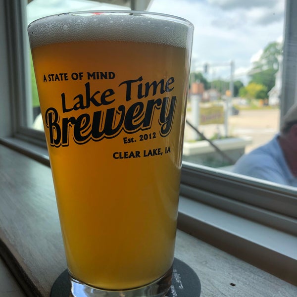 Снимок сделан в Lake Time Brewery пользователем Mac R. 7/15/2018
