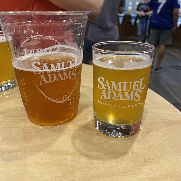 Photo taken at Samuel Adams Brewery by Mac R. on 9/19/2021