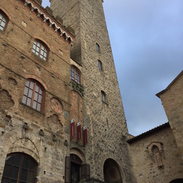 Photo taken at San Gimignano 1300 by Lola M. on 10/18/2016