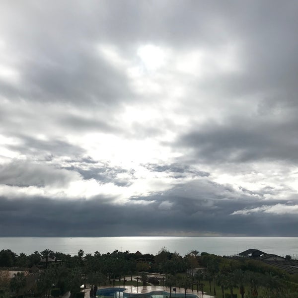 Photo taken at Sherwood Breezes Resort Hotel by Serhat K. on 12/13/2019