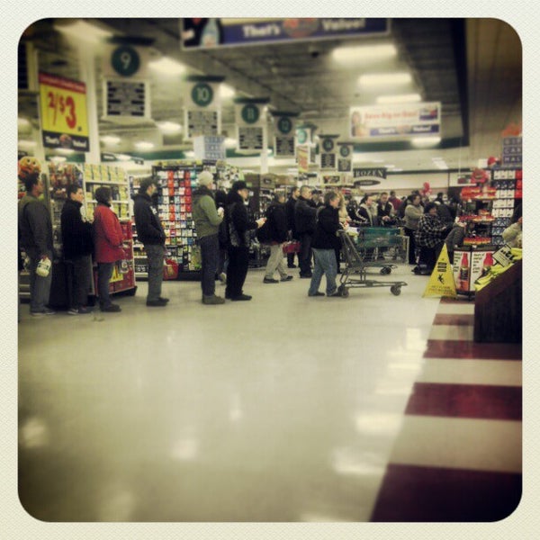 Price Chopper Supermarket In Bristol