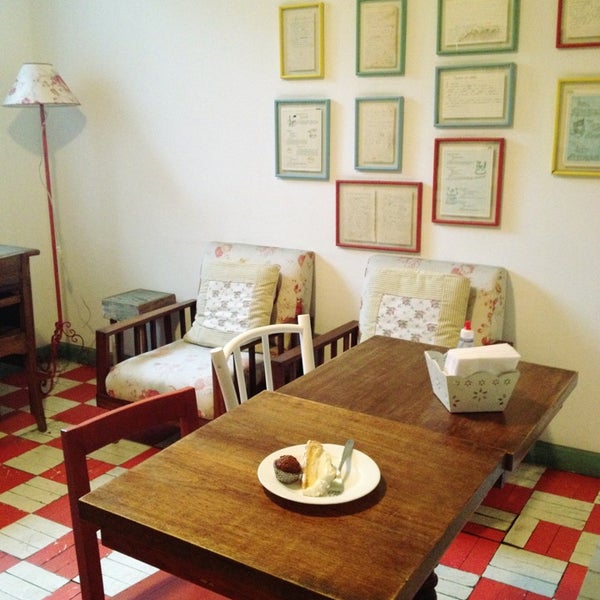 รูปภาพถ่ายที่ Brigadeiro Doceria &amp; Café โดย Marilia S. เมื่อ 7/25/2013