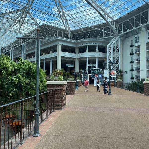 Photo taken at Gaylord Opryland Resort &amp; Convention Center by Terry H. on 10/12/2022
