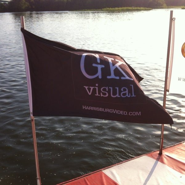 รูปภาพถ่ายที่ Pride of the Susquehanna Riverboat โดย Nate K. เมื่อ 6/5/2013