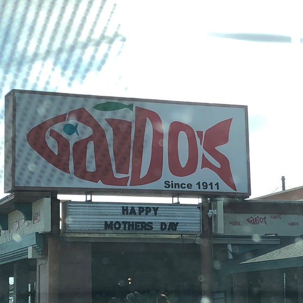 Photo taken at Gaido&#39;s by RuTh on 5/13/2018