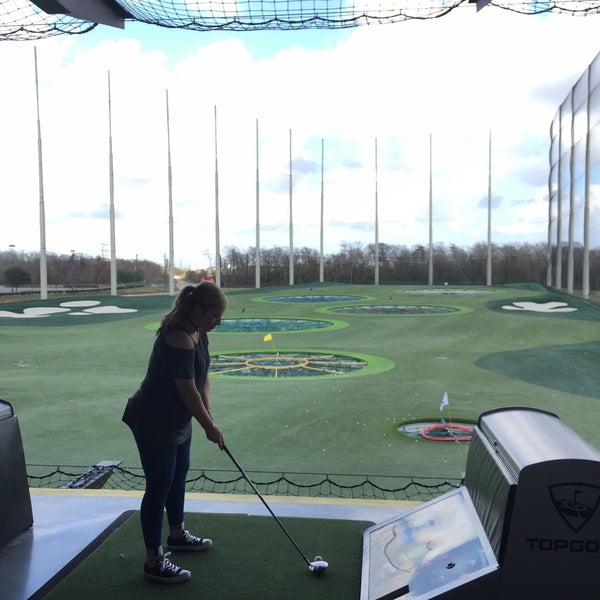 Photo taken at Topgolf by RuTh on 12/26/2016