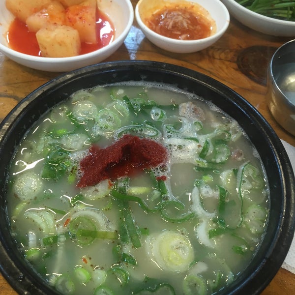 박서방순대국밥 - 삼성1동에서 국밥집일에서의 사진