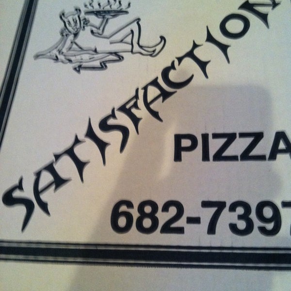 1/19/2013에 Brian C.님이 Satisfaction Restaurant &amp; Bar에서 찍은 사진