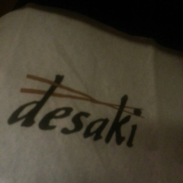 Foto tomada en Desaki Japanese Restaurant  por Frank J. el 7/20/2013