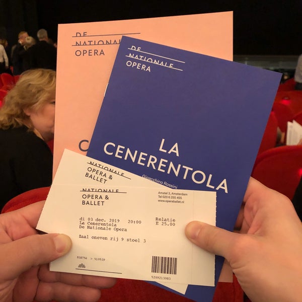 Foto diambil di Nationale Opera &amp; Ballet oleh Kenny pada 12/3/2019