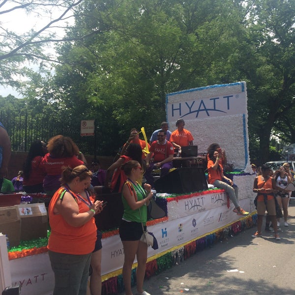 Das Foto wurde bei Chicago Pride Parade von Jessica S. am 6/28/2015 aufgenommen