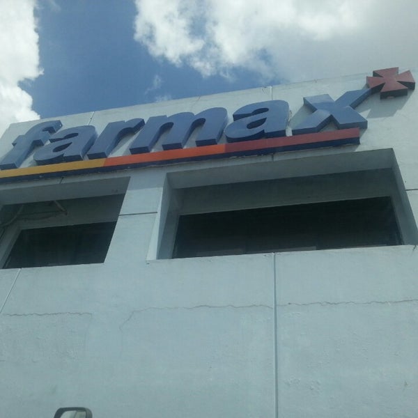 Farmacia Carol Los Prados Santo Domingo, Distrito Nacional