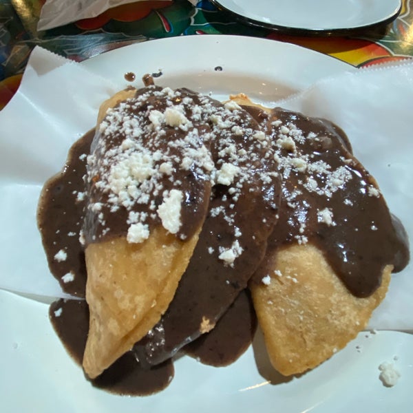 Photo taken at Guelaguetza Restaurant by Jennifer 8. L. on 9/29/2021