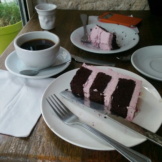 Cakes and coffee are amazing in here. Lovely staff, cozy environment. Prices are fine too.