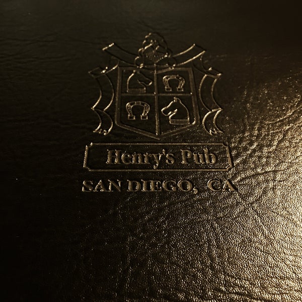 Photo taken at Henry&#39;s Pub &amp; Restaurant by Paul A. on 11/15/2015