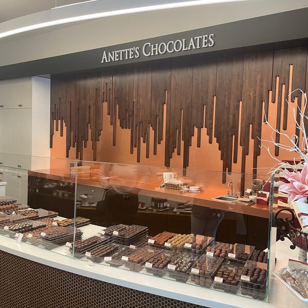 Photo taken at Anettes Chocolate Factory by Brian W. on 4/24/2024